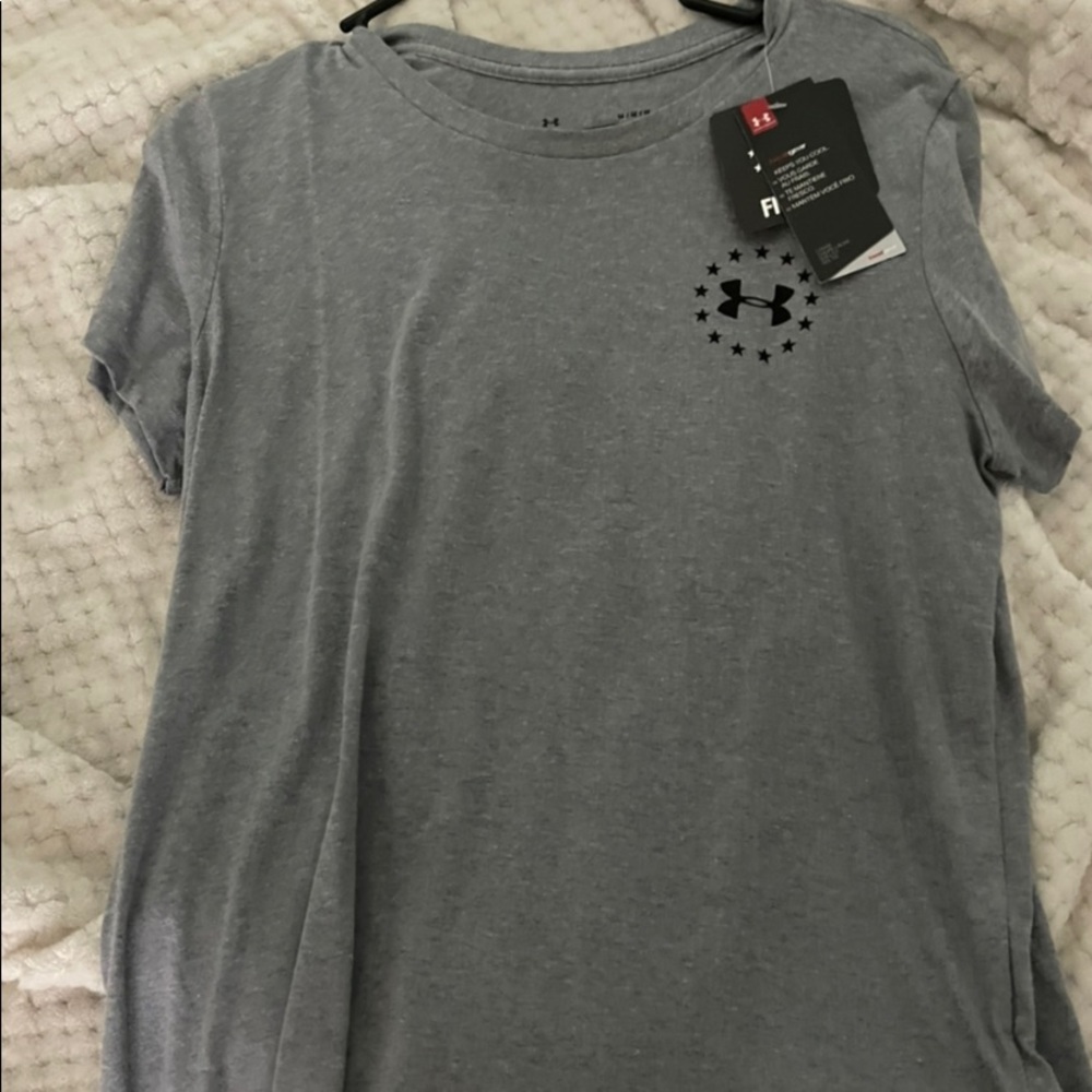 Under armor shirt